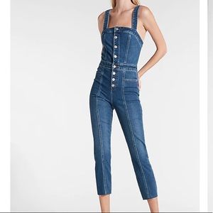 😍Express Medium Wash Button Front Slim Jean Overalls